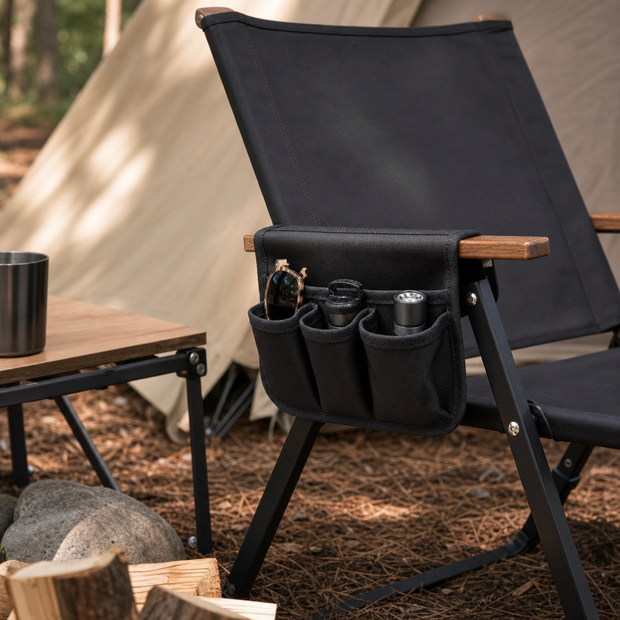 Chair Side Utility Pouch 02 lifestyle