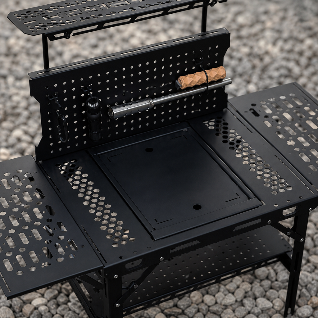 Folding Camp Table 04 detail