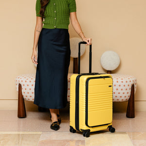Arlo Skye X Dusen Dusen: Expandable Carry-On Max - Front Pocket
