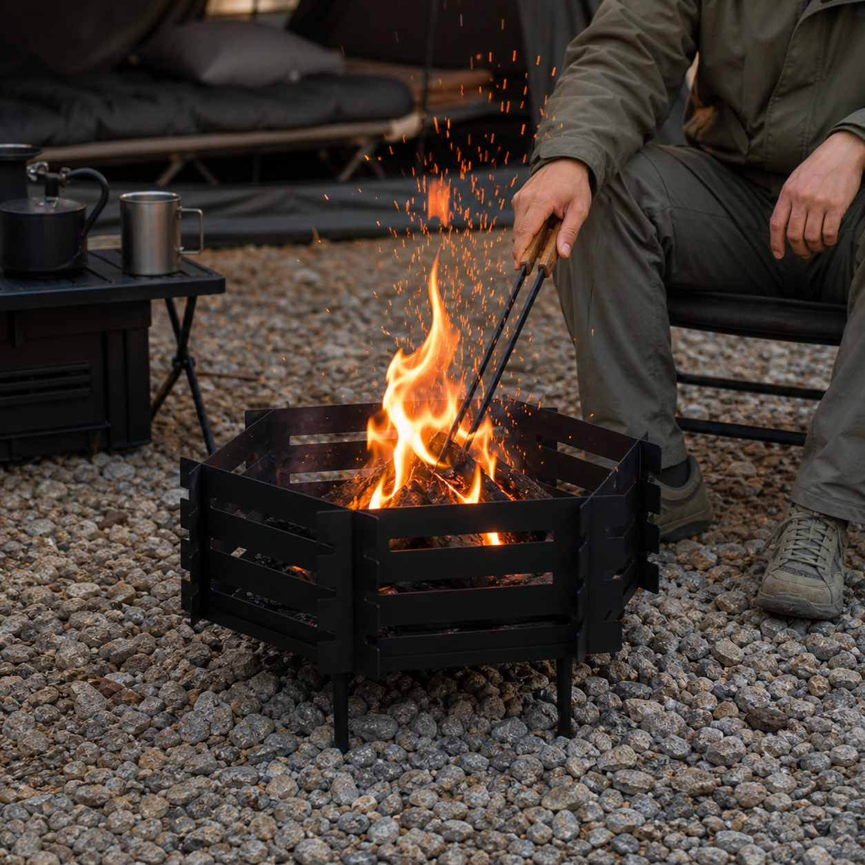 Outdoor Utility Gear 0136 02 lifestyle