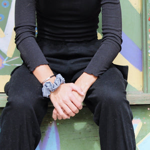 versatile scrunchie with a hidden velcro pocket