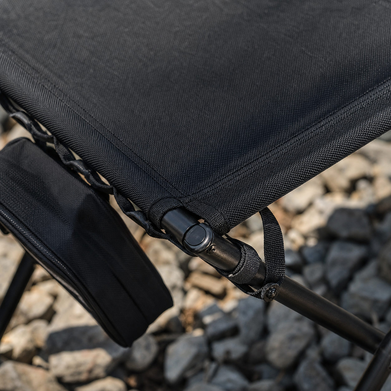 Tactical Folding Camp Stool 04 detail